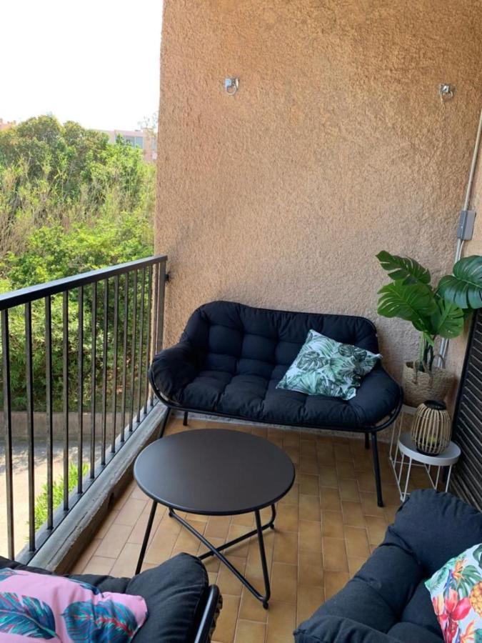 Apartment Cosy Duplex For 4 In Giens With Parking